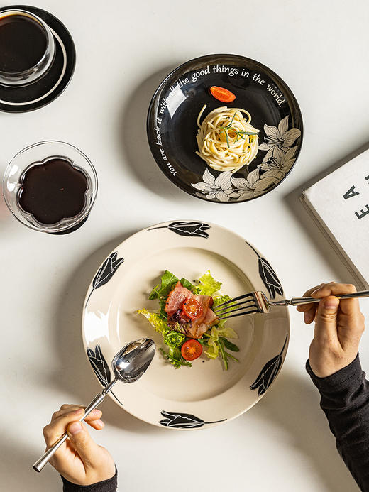 摩登主妇摩罗影像百合花餐具碗碟套装家用2023新款复古乔迁碗盘 商品图4