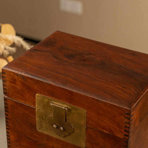 清 黄花梨宝箱 商品图1