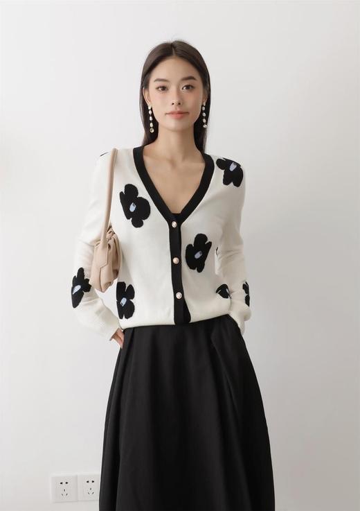 女针织外套130 商品图1