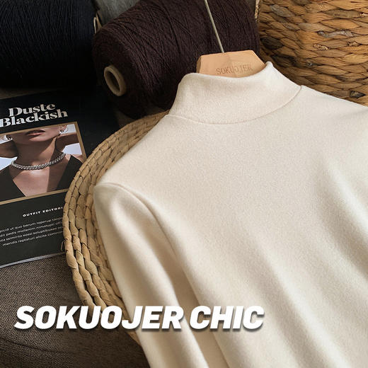 【拍1发3】美拉德软磨毛半高领打底衣 七色可选 舒适保暖 秋冬打底 时尚显瘦百搭 商品图5