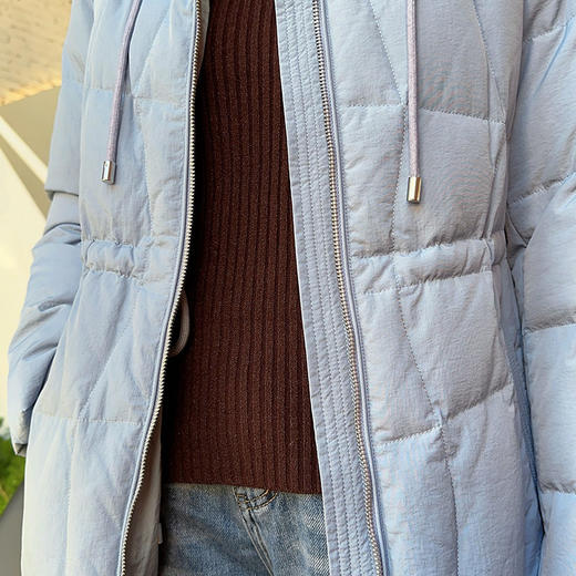 SAINT L’UCK/圣媛女装  连帽中长羽绒服SA419S59 商品图3