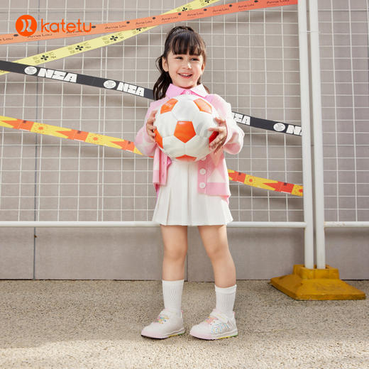 卡特兔童鞋女童板鞋2024春季新款宝宝鞋软底防滑透气跑步运动鞋 商品图2