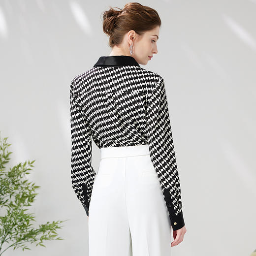 EITIE爱特爱春季新款黑白图案衬衣7309001 商品图4