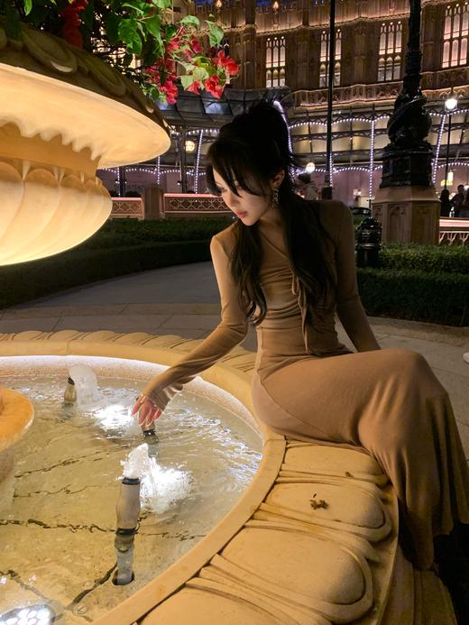 Read Nameless /澳门穿的抽褶连衣裙 商品图10