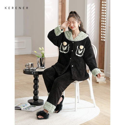 可人儿冬季保暖舒棉绒睡衣女韩版网红风花朵加厚法兰绒家居服套装 商品图4