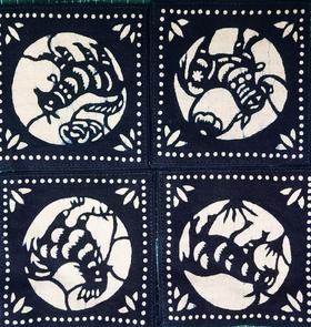 蓝印花布生肖杯垫