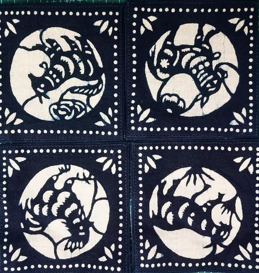 蓝印花布生肖杯垫 商品图0