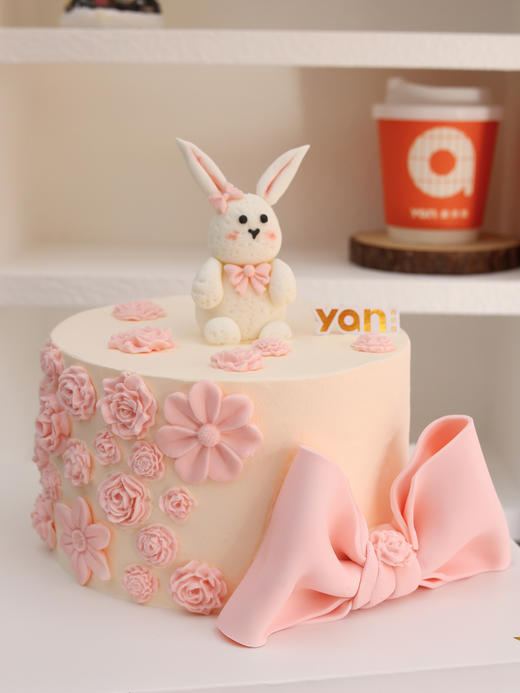 单层粉色翻糖蝴蝶结兔兔 商品图0