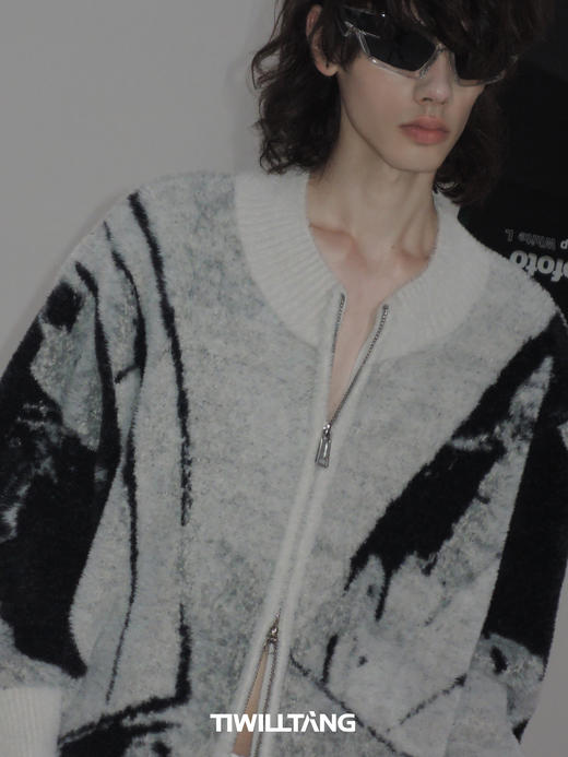 TIWILLTANG启世录“荆棘虚垢”仿貂毛图案拉链开衫提花针织衫潮 商品图3