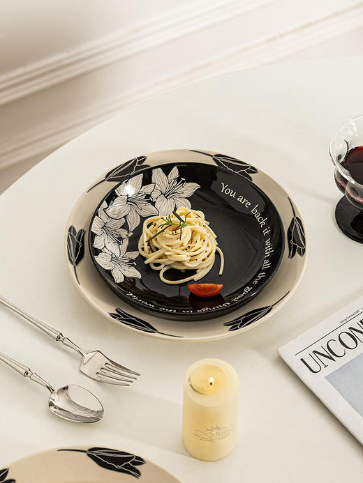 摩登主妇摩罗影像百合花餐具碗碟套装家用2023新款复古乔迁碗盘 商品图3