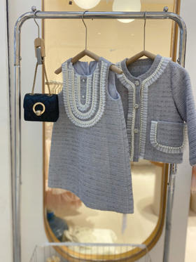 艾兰珍珠背心裙 ，艾兰珍珠外套