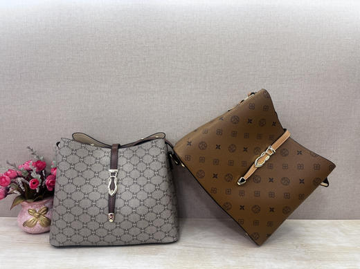 4F手袋集合店 商品图0