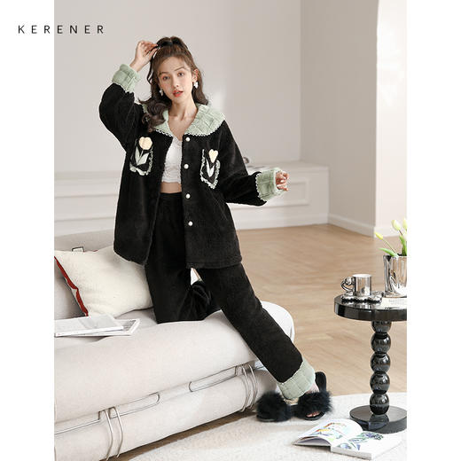 可人儿冬季保暖舒棉绒睡衣女韩版网红风花朵加厚法兰绒家居服套装 商品图3