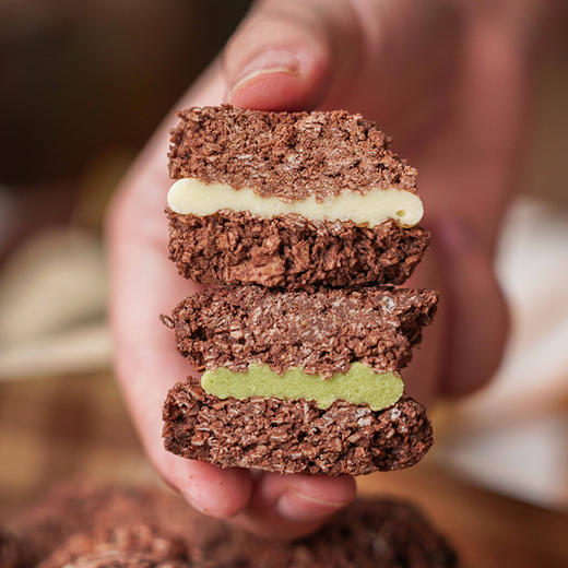 【分销】一方云拾巧克力脆吨吨 奶香原味/清新抹茶味 谷物新搭脆到掉渣 商品图2