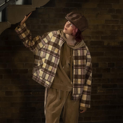 谜底粗花呢外套女2023冬季新品复古格子棒球领呢子大衣234MW1460 商品图2