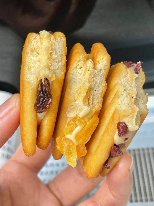 【田园市集奶酥饼干】3包29.9！😋整颗果粒+牛轧夹心+奶酥曲奇😍 ✅芒果🥭、蔓越莓、葡萄🍇三个口味 🍪牛轧糖+整颗果干+奶酥曲奇 商品图4
