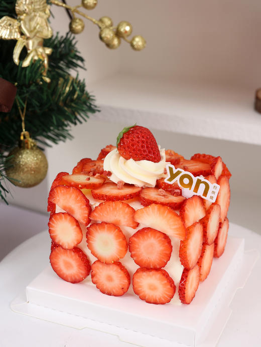 4寸恋恋草莓（双层草莓/芋泥夹心） 商品图0