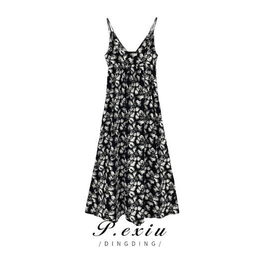 03-3潘依绣丁丁宠粉 春夏季碎花V领吊带连衣裙 Z1235 商品图1