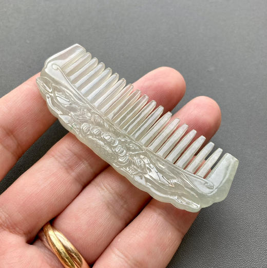糯冰种翡翠梳子 商品图5
