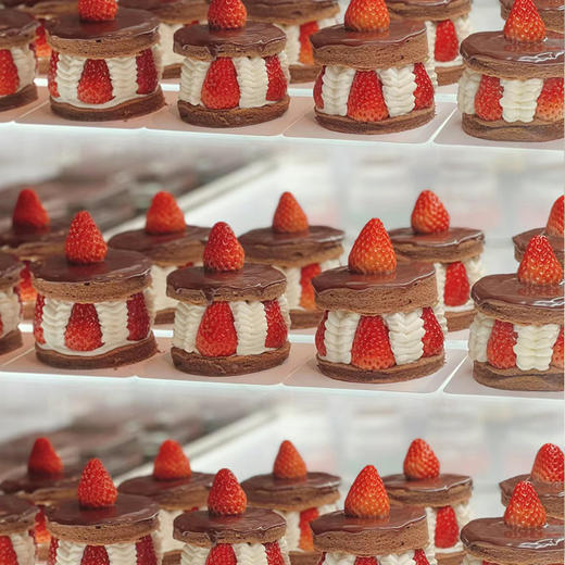 【圣诞系列】冬日限定生巧草莓蛋糕，在这个圣诞季为您带来恰到好处的甜蜜~~ 商品图5