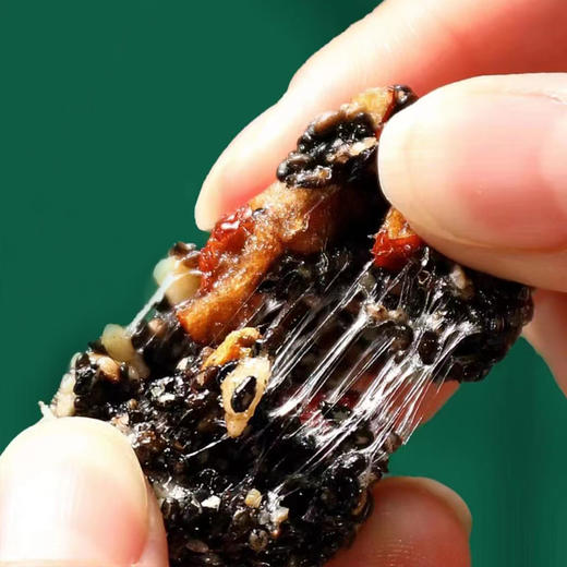 云南核桃枸杞黑芝麻丸    古法传承  口口芝麻香  真材实料 营养健康  越吃越年轻 越吃越美丽 商品图5