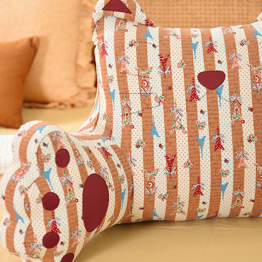 暖冬圣诞系列大猫靠枕软包高级感腰靠可拆洗 商品图1