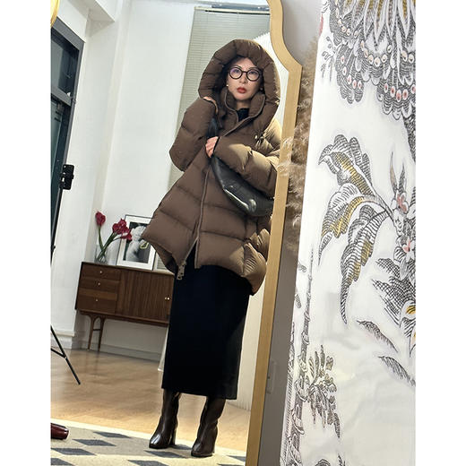 【非质量问题不退，谢谢理解】【可可推荐】Le*maire复古牛角包 牛皮材质 轻柔软糯 慵懒随性 经典佰搭 商品图1