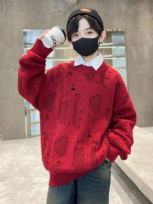 【宽松版型，随性自然！】男童加厚毛衣2023新款，秋冬款中大童儿童男孩冬季红色打底衫冬装潮，展现了现代儿童时尚潮流的风采，无论是日常穿搭还是参加各种场合！ 商品图3