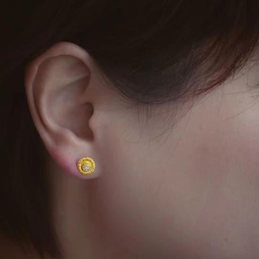 古法黄金点钻系列 足金镶钻太阳花吊坠耳钉套 商品图4