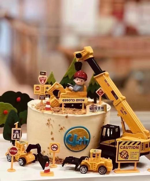 童趣吊车挖掘机蛋糕 商品图0