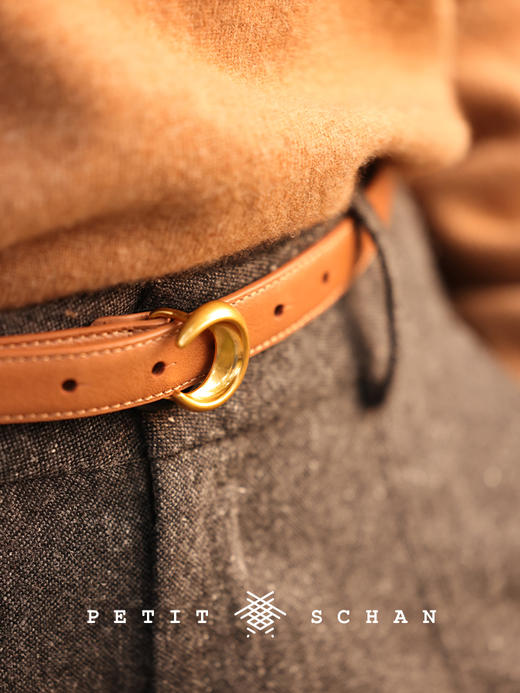 【满2088元赠品-无需加购和拍下】PETIT SCHAN小闪 fly me to the moon 大月亮 意大利进口头层油蜡皮黄铜扣大月亮腰带 商品图0