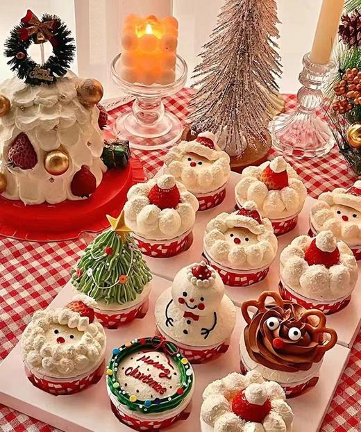 黑巢-圣诞小纸杯生日蛋糕 商品图0