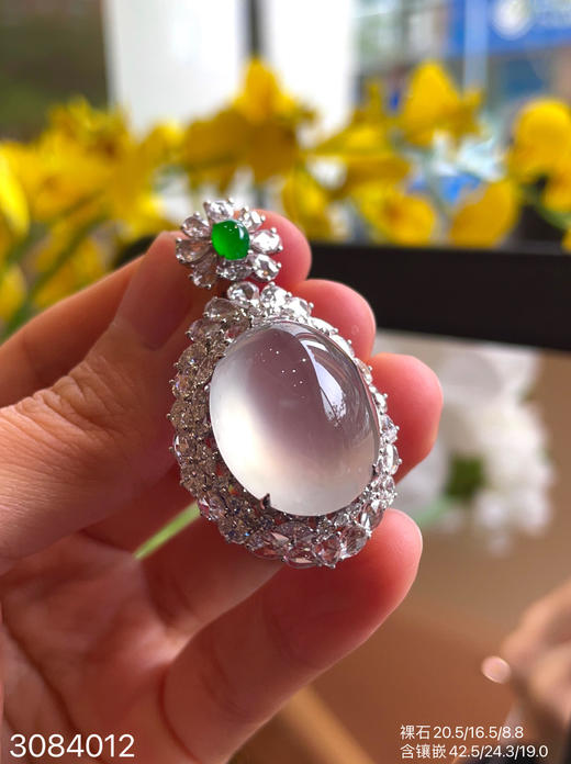 玻璃种蛋面吊坠【3084012】具体价格微信咨询 商品图1