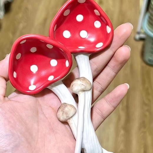 少女心高颜值陶瓷红蘑菇餐具杯子点心盘饭碗面碗沙拉碗勺子ins凤 商品图3