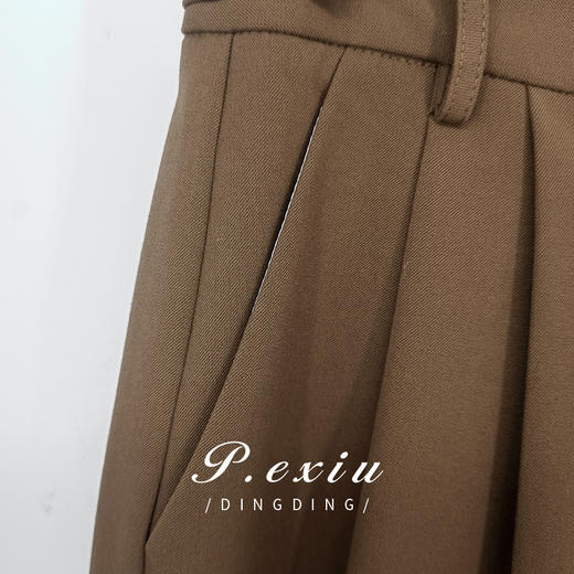 01-1 潘依绣丁丁宠粉 直筒休闲西装裤   Z21350 商品图1