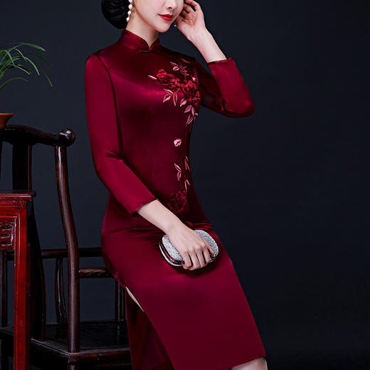 加厚冬季妈妈装婚宴婚礼旗袍裙礼服，喜婆婆婚宴服端庄大气长款LHS-L9081 商品图1