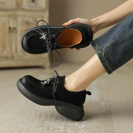 个性可爱，系带擦色圆头厚底单鞋MDY-M235-62 商品图6