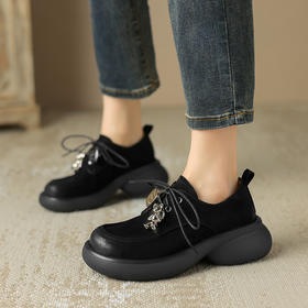 个性可爱，系带擦色圆头厚底单鞋MDY-M235-62