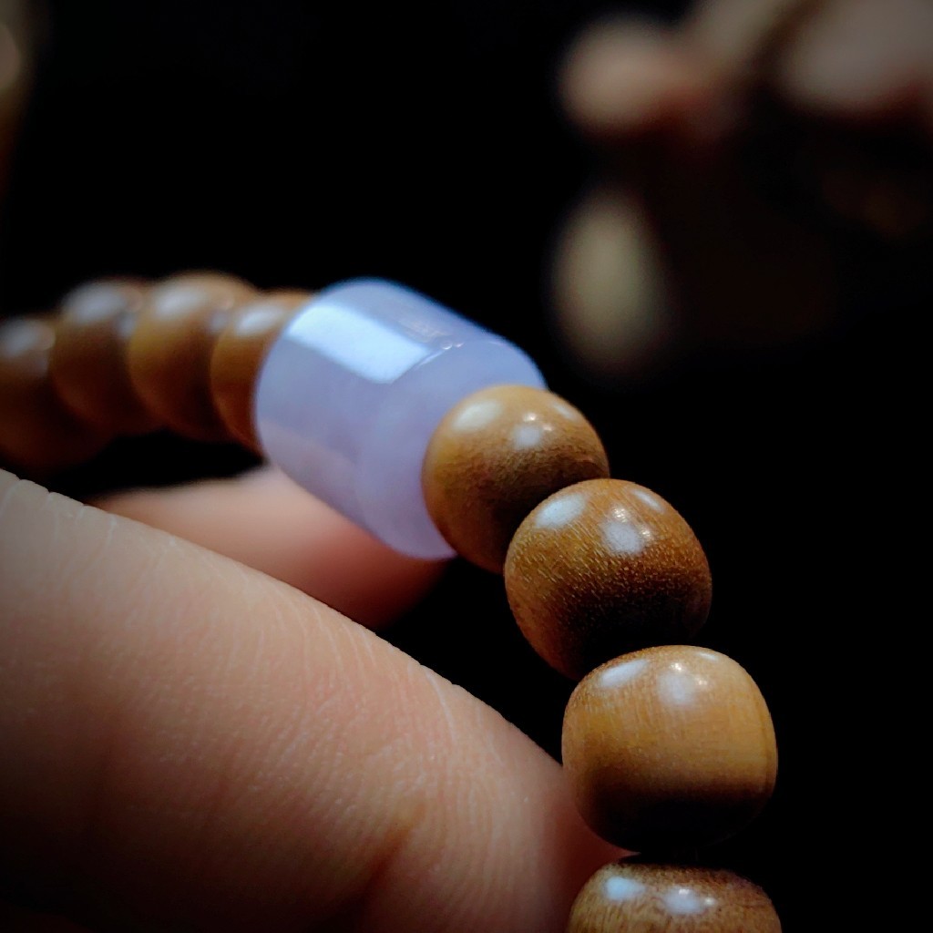 紫罗兰翡翠路路通（送印度老山檀木串）