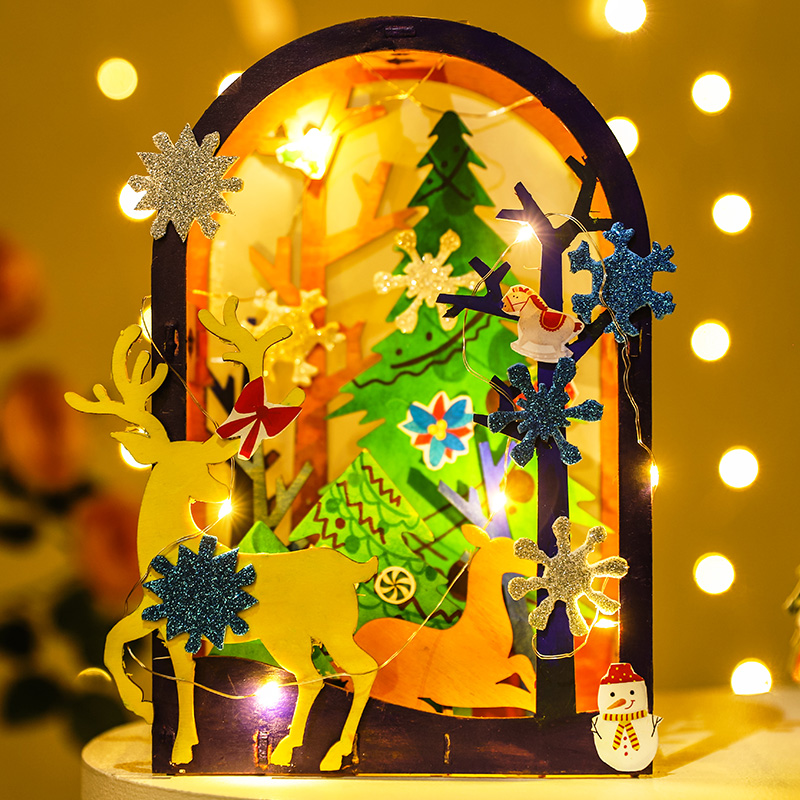 【2025年圣诞】绿野迷踪（带灯串）-圣诞木质立体摆件   大头鱼的圣诞套盒  