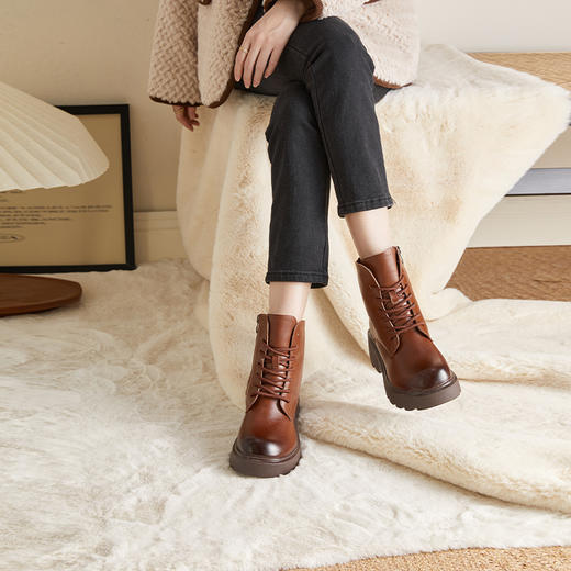 西遇加绒马丁靴女新款冬季羊毛英伦风保暖皮靴小个子厚底短靴V0034434 商品图1