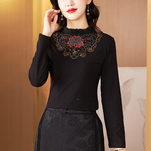 修身显瘦，民族风秋冬刺绣莫代尔外穿上衣高领手套T恤KQL-422H2285 商品图1