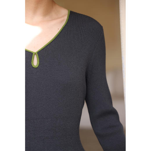 HeyDress水滴领针织羊毛连衣裙女秋冬法式复古收腰a字百褶长裙子 商品图1