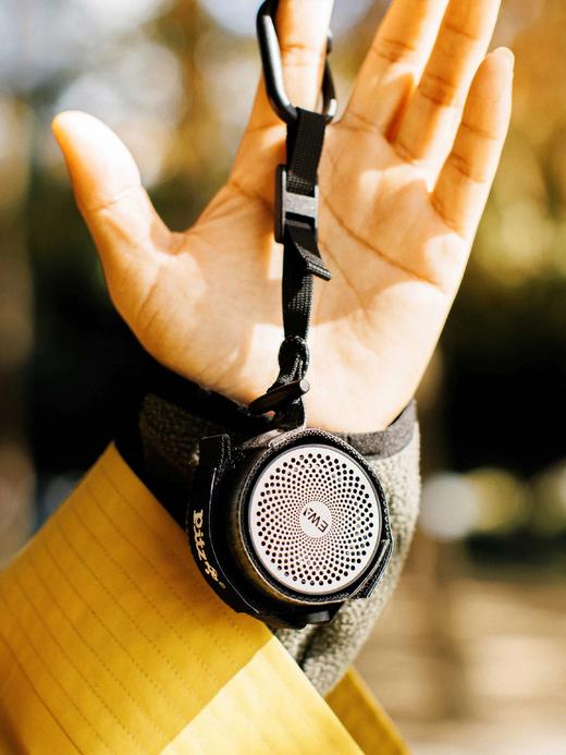 Pitz 户外迷你音箱 EWA迷你音响挂袋 商品图3