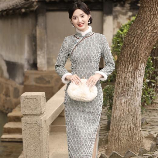 JN-401冬季加绒加毛加厚侧八扣长款旗袍文艺复古中国风气质女款旗袍 商品图1