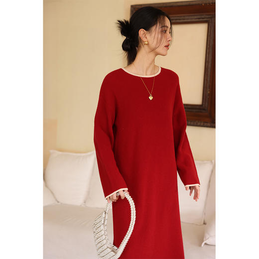 HeyDress100绵羊毛针织连衣裙冬季法式复古宽松慵懒感撞色气质裙 商品图1