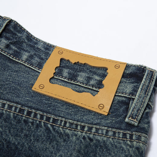 【新品上新】HX 秋季水洗牛仔长裤/C201330035101 商品图7