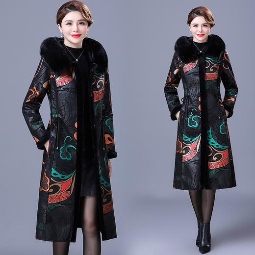 ALBB-冬新款女装中老年鹿皮绒皮毛一体大衣外套大毛领妈妈装双面穿棉服 商品图4