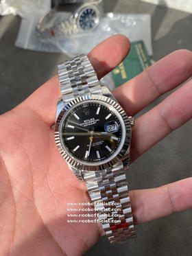 Clean厂 C厂 劳力士日志型系列41mm1:搭载一比一超级3235一体机芯 动力72小时  无卡度机芯装饰 机芯及其稳定2:整表904L精钢