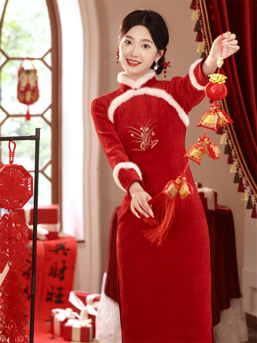 JN-397冬季 加毛加厚圆襟长款刺绣旗袍长袖黑色日常旗袍新款女旗袍 商品图5